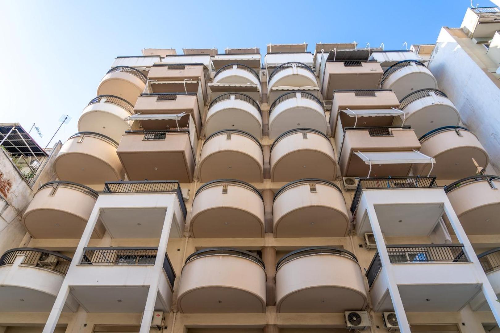 Kosmos Service Apartment Beautiful Studio 3 With Additional Cost Parking Thessaloniki Exterior photo